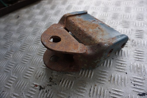 Kubota l245 drawbar - drawbar/, tow