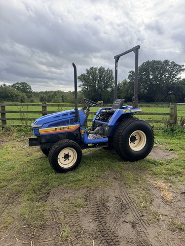 Iseki 320 4wd - , diesel